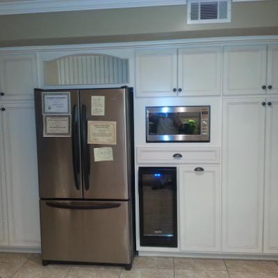 custom white kitchen cabinets