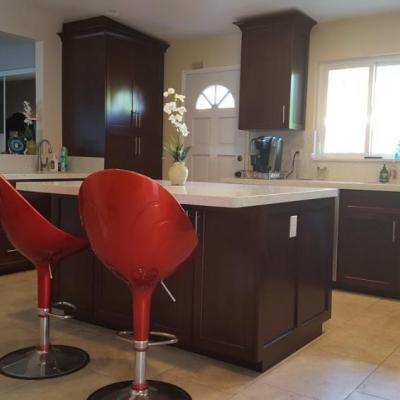 custom kitchen cabinets