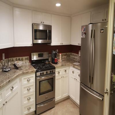 white kitchen cabinets